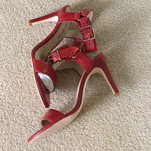 “Price Drop” Antonio Melani, sandal heels, Sz 7.5 - Picture 6 of 6